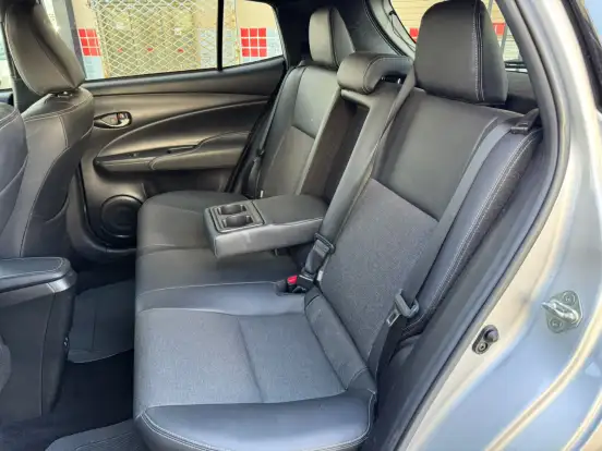 TOYOTA-YARIS-2024
