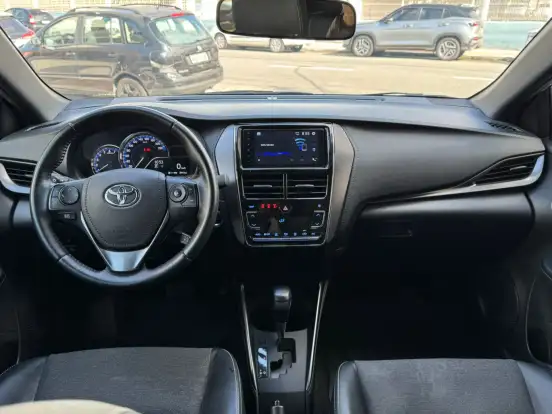 TOYOTA-YARIS-1.5 16V FLEX XS MULTIDRIVE TOYOTA-YARIS-2024