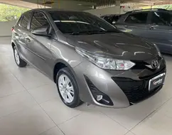TOYOTA YARIS 1.3 16V FLEX XL PLUS TECH MULTIDRIVE TOYOTA YARIS 1.3 16V FLEX XL PLUS TECH MULTIDRIVE