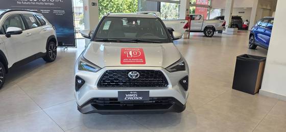 TOYOTA YARIS CROSS 1.5 VVT-I HYBRID FLEX XRE CVT