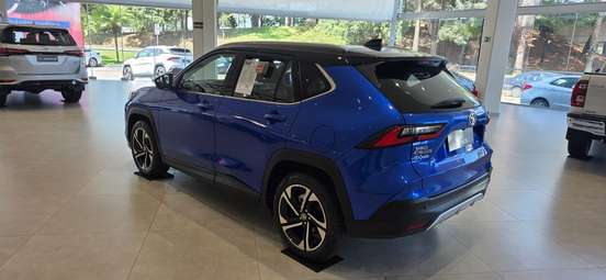 TOYOTA-YARIS CROSS-2026