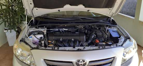 TOYOTA-COROLLA-2009
