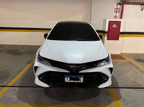 TOYOTA-COROLLA-2024