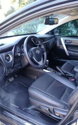 TOYOTA-COROLLA-2019