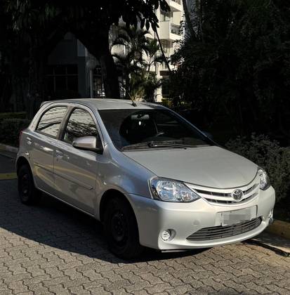 TOYOTA ETIOS 1.5 XS 16V FLEX 4P MANUAL