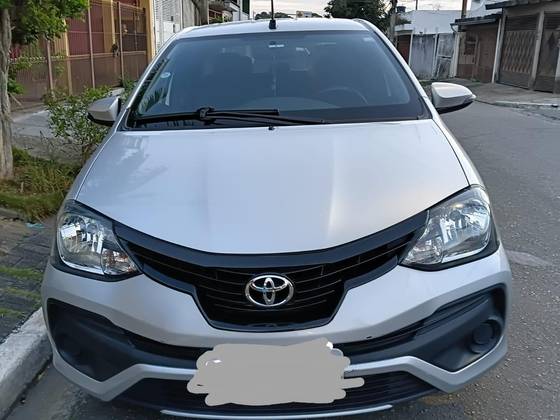 TOYOTA ETIOS 1.5 X SEDAN 16V FLEX 4P AUTOMÁTICO