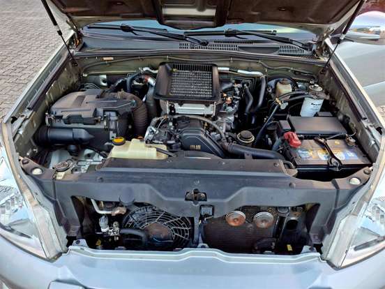 TOYOTA-LAND CRUISER PRADO-3.0 4X4 TURBO INTERCOOLER DIESEL 4P AUTOMÁTICO TOYOTA-LAND CRUISER PRADO-2009