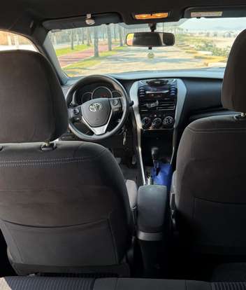 TOYOTA-YARIS-2021
