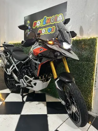 TRIUMPH TIGER 900 RALLY PRO 