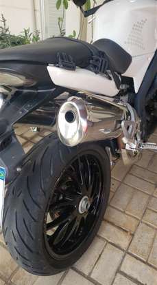 TRIUMPH-SPEED TRIPLE 1050i-2010