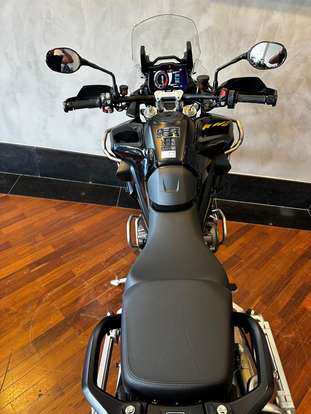 TRIUMPH-TIGER 1200 BLACK EDITION-2025