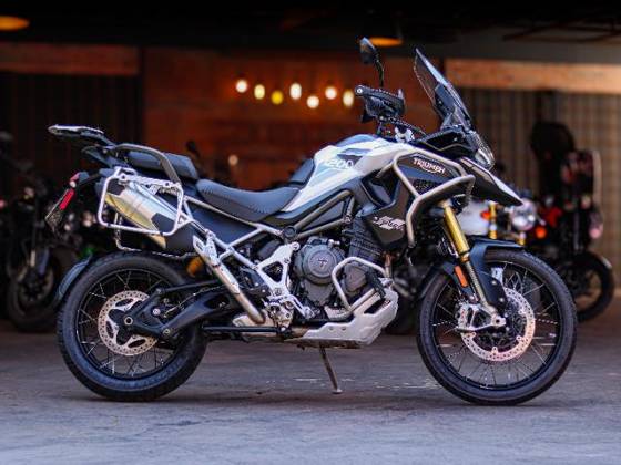 TRIUMPH TIGER 1200 RALLY PRO 