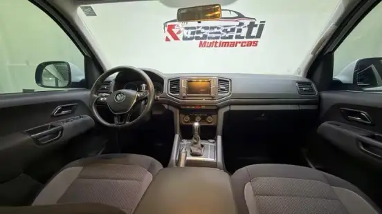 VOLKSWAGEN-AMAROK-2018