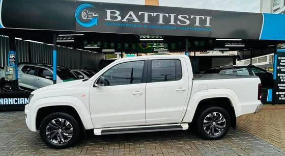 VOLKSWAGEN AMAROK 3.0 V6 TDI DIESEL COMFORTLINE CD 4MOTION AUTOMÁTICO