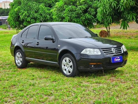 VOLKSWAGEN BORA 2.0 MI 8V FLEX 4P AUTOMÁTICO