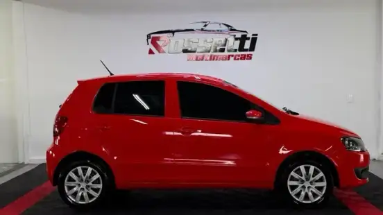 VOLKSWAGEN-FOX-1.0 MI 8V FLEX 2P MANUAL VOLKSWAGEN-FOX-2011
