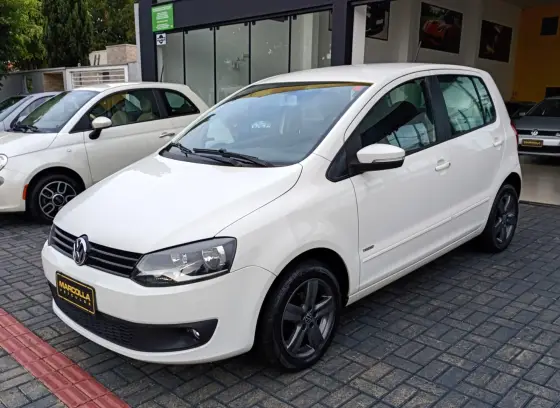 VOLKSWAGEN FOX 1.0 MI 8V FLEX 4P MANUAL