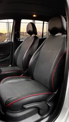 VOLKSWAGEN-FOX-2015
