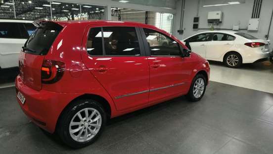 VOLKSWAGEN-FOX-2013