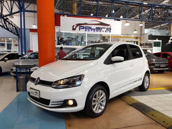 VOLKSWAGEN FOX 1.6 MSI TOTAL FLEX CONNECT 4P I-MOTION