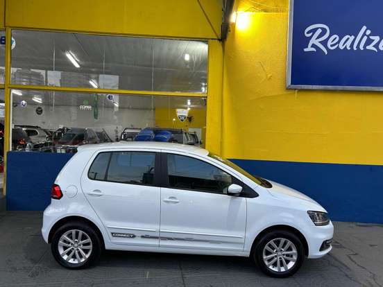 VOLKSWAGEN-FOX-1.6 MSI TOTAL FLEX CONNECT 4P MANUAL VOLKSWAGEN-FOX-2018