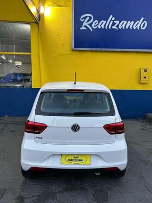 VOLKSWAGEN-FOX-2018
