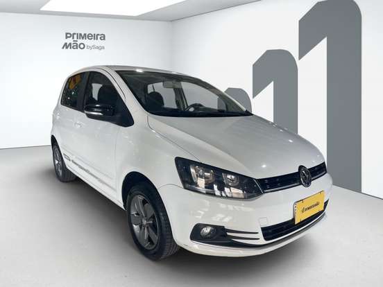 VOLKSWAGEN-FOX-2018