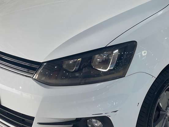 VOLKSWAGEN-FOX-1.6 MSI TOTAL FLEX CONNECT 4P MANUAL VOLKSWAGEN-FOX-2018