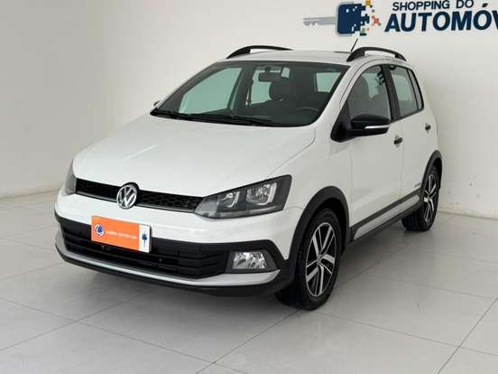 VOLKSWAGEN-FOX-2018