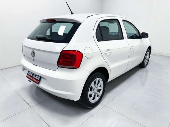 VOLKSWAGEN-GOL-2022