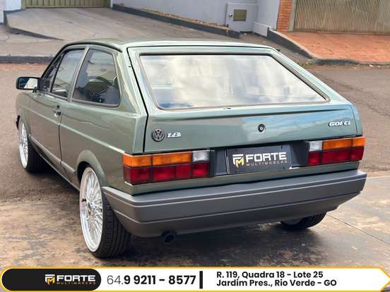 VOLKSWAGEN-GOL-1993