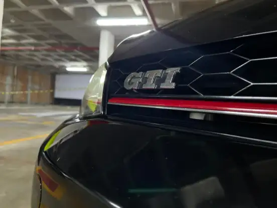 VOLKSWAGEN-GOLF-2.0 TSI GTI 16V TURBO GASOLINA 4P AUTOMÁTICO VOLKSWAGEN-GOLF-2017