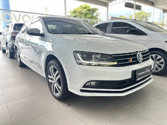 VOLKSWAGEN JETTA 1.4 16V TSI COMFORTLINE GASOLINA 4P TIPTRONIC