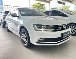 VOLKSWAGEN JETTA 1.4 16V TSI COMFORTLINE GASOLINA 4P TIPTRONIC VOLKSWAGEN JETTA 1.4 16V TSI COMFORTLINE GASOLINA 4P TIPTRONIC