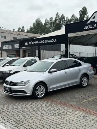 VOLKSWAGEN JETTA 2.0 COMFORTLINE FLEX 4P TIPTRONIC
