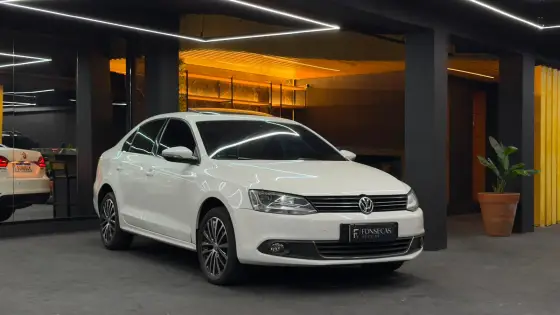 VOLKSWAGEN JETTA 2.0 TSI HIGHLINE 200CV GASOLINA 4P TIPTRONIC