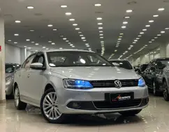 VOLKSWAGEN JETTA 2.0 TSI HIGHLINE 211CV GASOLINA 4P TIPTRONIC VOLKSWAGEN JETTA 2.0 TSI HIGHLINE 211CV GASOLINA 4P TIPTRONIC