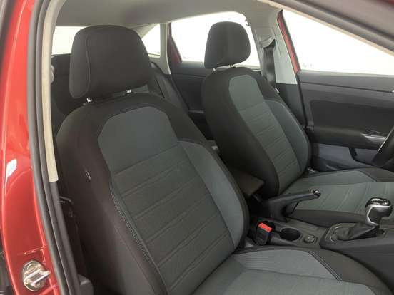 VOLKSWAGEN-NIVUS-1.0 200 TSI TOTAL FLEX COMFORTLINE AUTOMÁTICO VOLKSWAGEN-NIVUS-2024