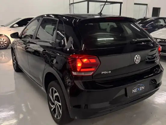 VOLKSWAGEN-POLO-1.0 200 TSI COMFORTLINE AUTOMÁTICO VOLKSWAGEN-POLO-2018