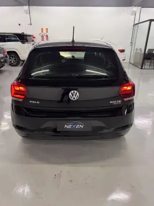 VOLKSWAGEN-POLO-2018