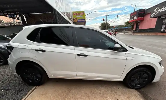 VOLKSWAGEN-POLO-2024