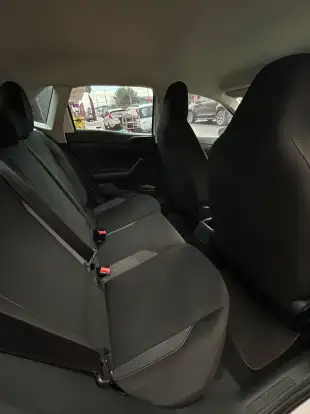 VOLKSWAGEN-POLO-2024