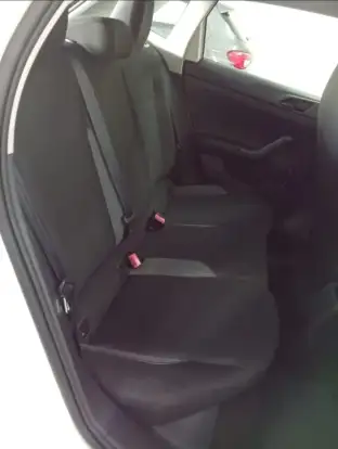 VOLKSWAGEN-POLO-2023