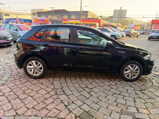 VOLKSWAGEN-POLO-2024