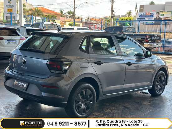 VOLKSWAGEN-POLO-2024