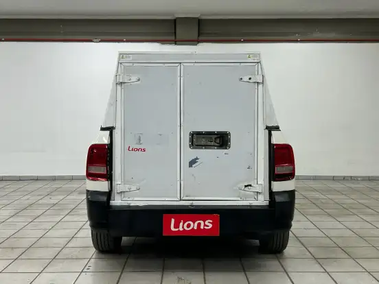 VOLKSWAGEN-SAVEIRO-2023