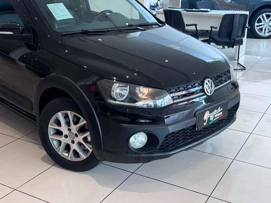 VOLKSWAGEN-SAVEIRO-2015