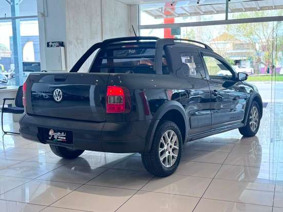 VOLKSWAGEN-SAVEIRO-2015