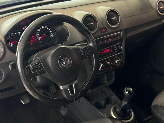 VOLKSWAGEN-SAVEIRO-1.6 CROSS CD 16V FLEX 2P MANUAL VOLKSWAGEN-SAVEIRO-2015