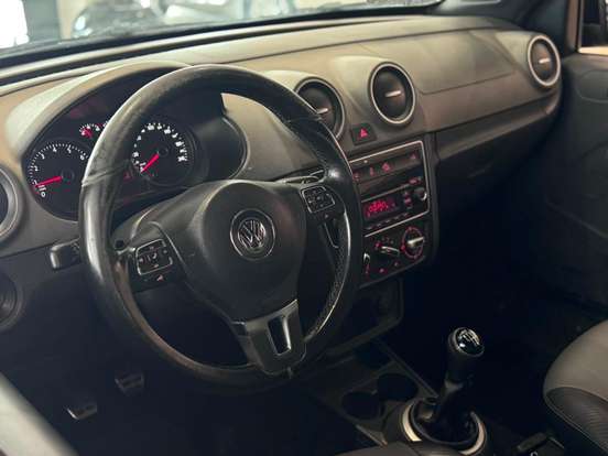 VOLKSWAGEN-SAVEIRO-1.6 CROSS CD 16V FLEX 2P MANUAL VOLKSWAGEN-SAVEIRO-2015
